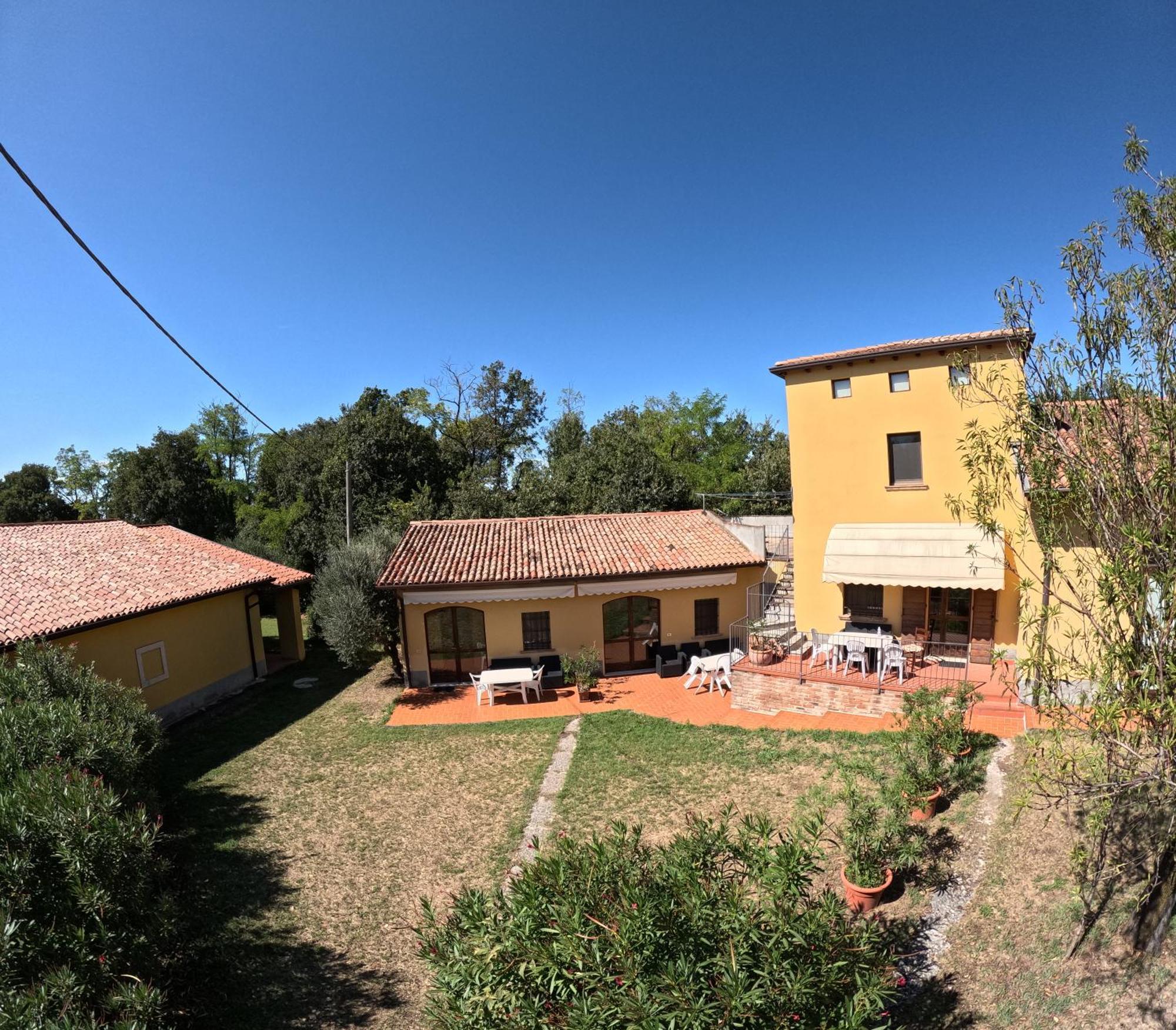 Agriturismo Gardenali Volta Mantovana Exterior foto
